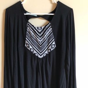 Black long sleeve tunic with embroidering